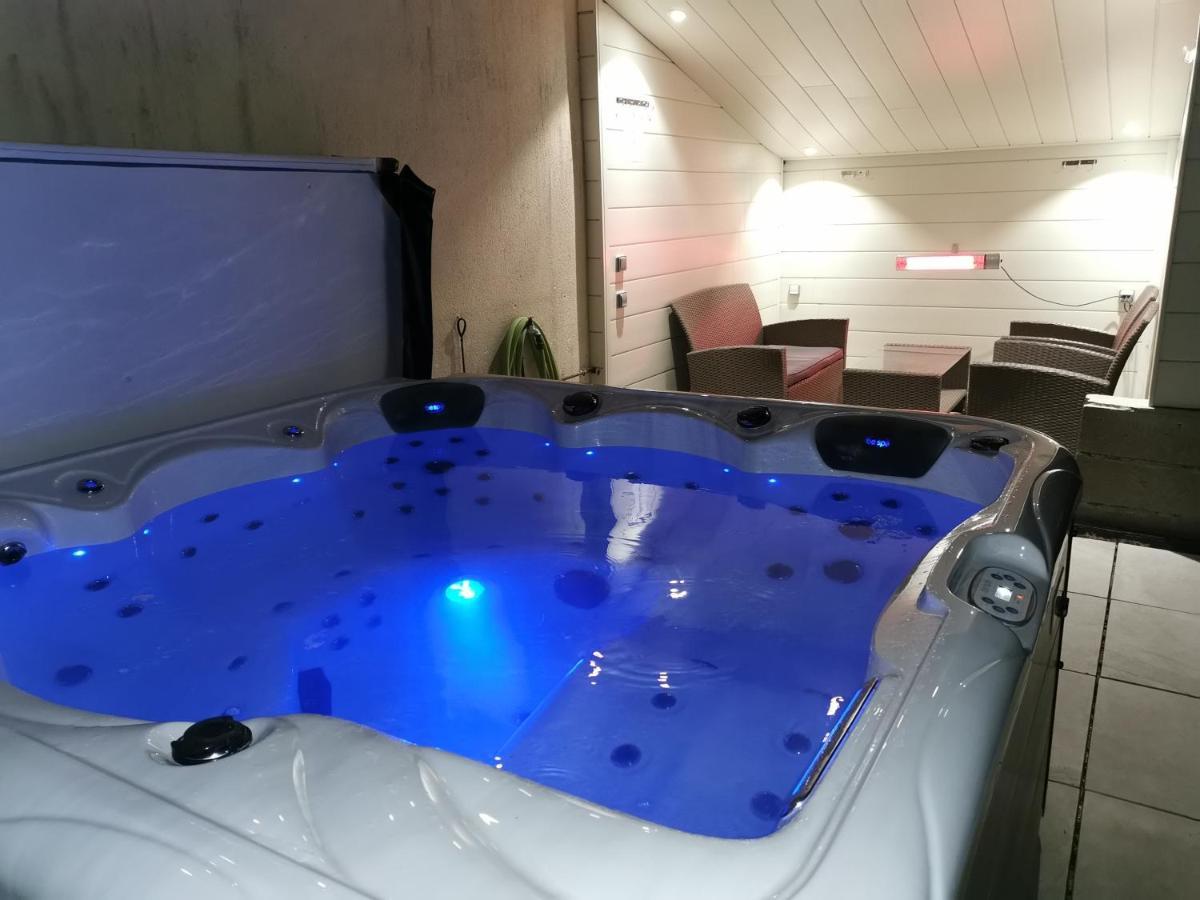 Ô Rethel Jacuzzi, Gîte Ardennes Exterior foto